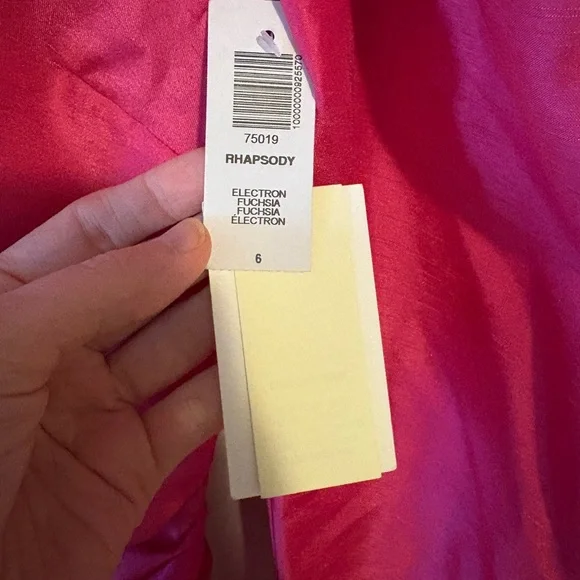 NWT Aritzia Fushcia Rhapsody Dress, Size 6 - Picture 2 of 3